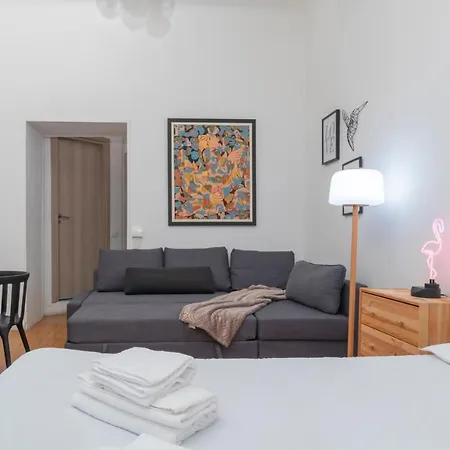 I Host - Chavez 2 Apartmán *